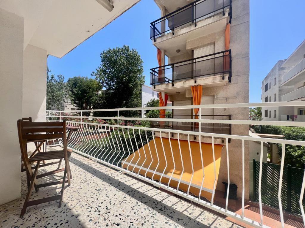Apartamentos Ancora Romana Calafell Luaran gambar